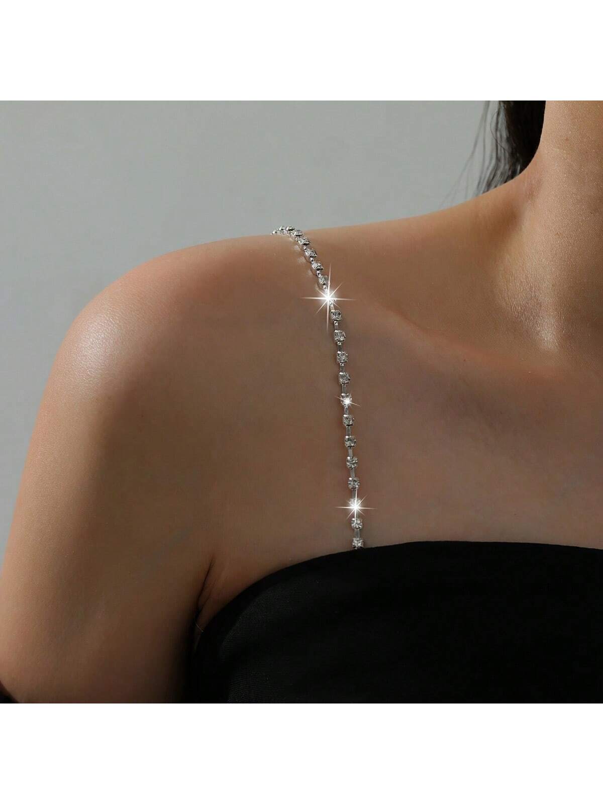 Elegant adjustable rhinestone  - Body Jewelry Bra 评论和价格
