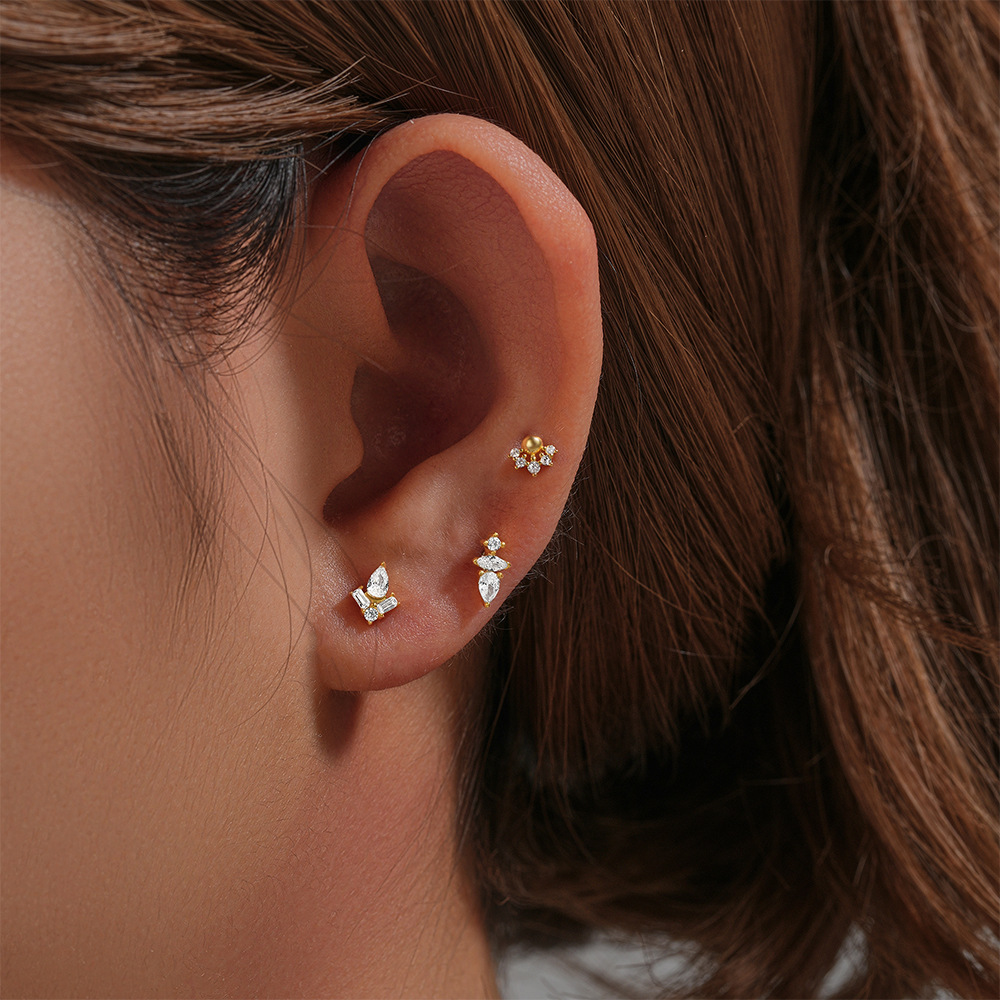 1PC Stainless Steel Crystal CZ - Tragus Flat Back 评论和价格